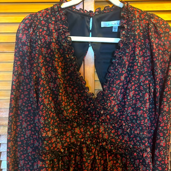 Row A Flounce Long Sleeve Godet Floral Dress - Women's Size M, Black/Red - Picture 5 of 6